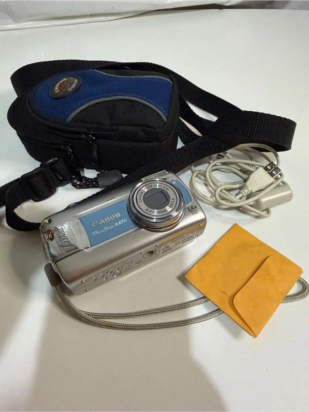 Canon PowerShot A470 Blue 7.1MP Digicam Y2K Bundle TESTED Charger SD Card Case